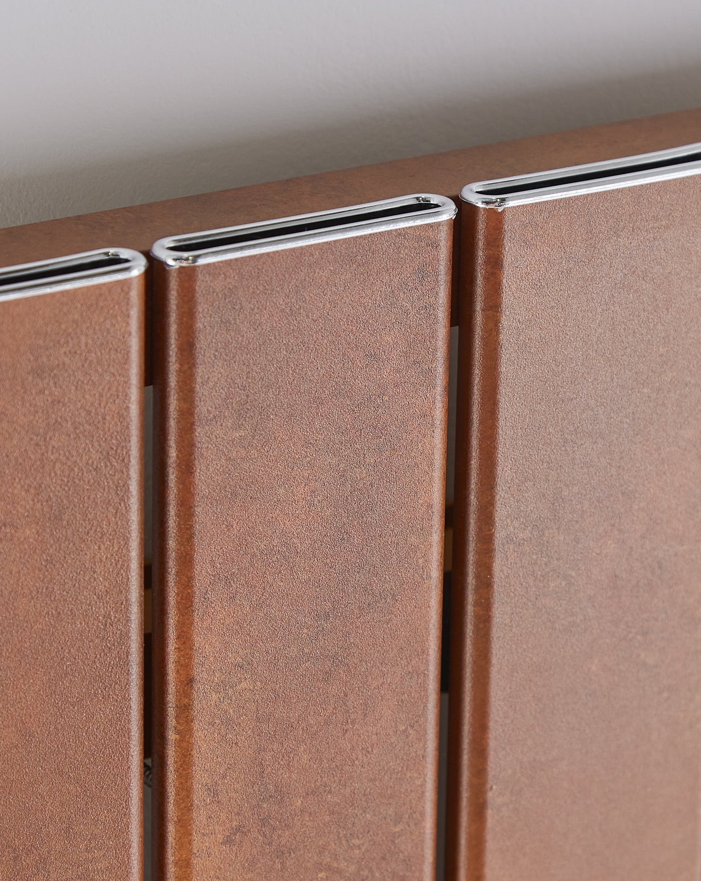 Victoria Horizontal Radiator by Kartell