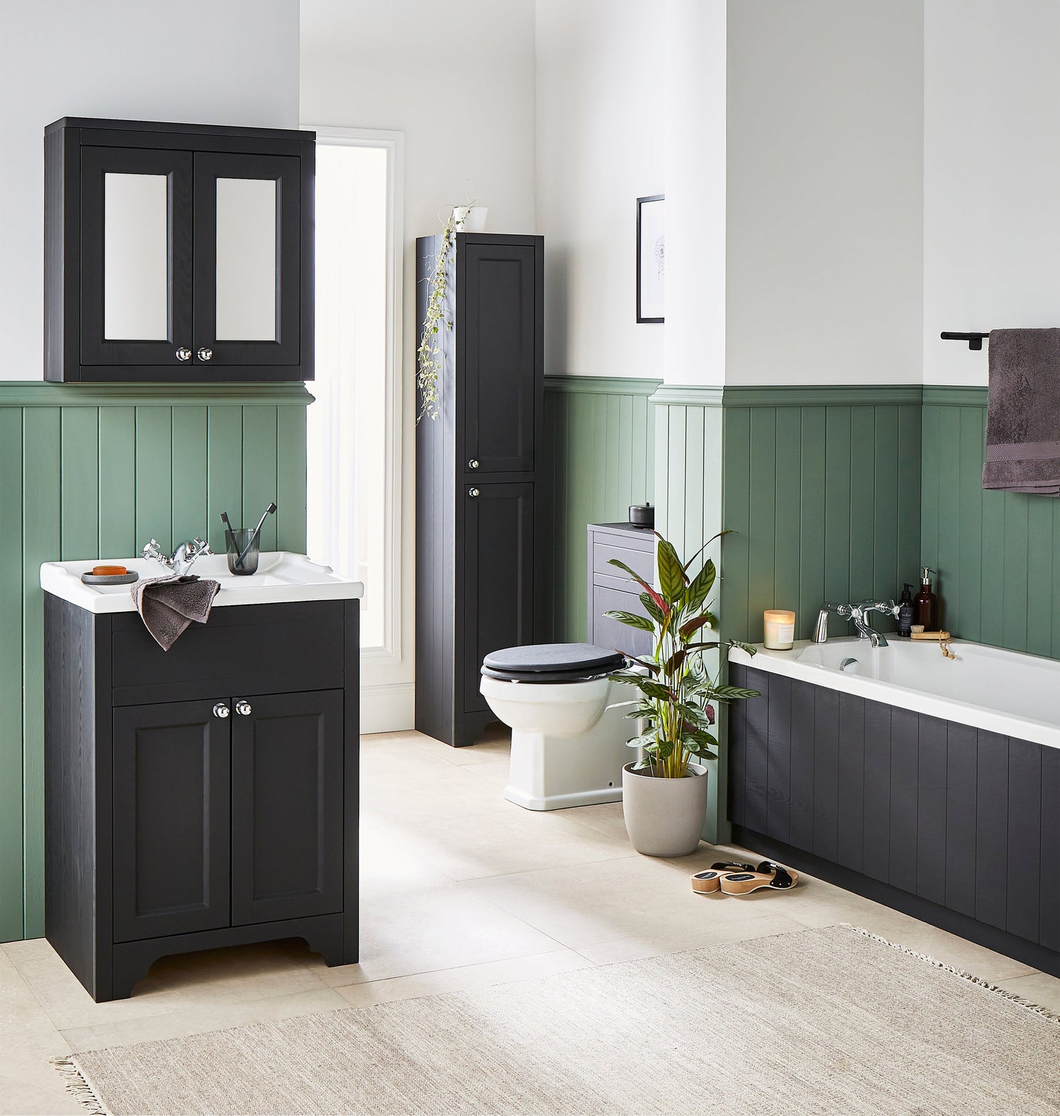 Buckingham Bathroom Furniture by Kartell